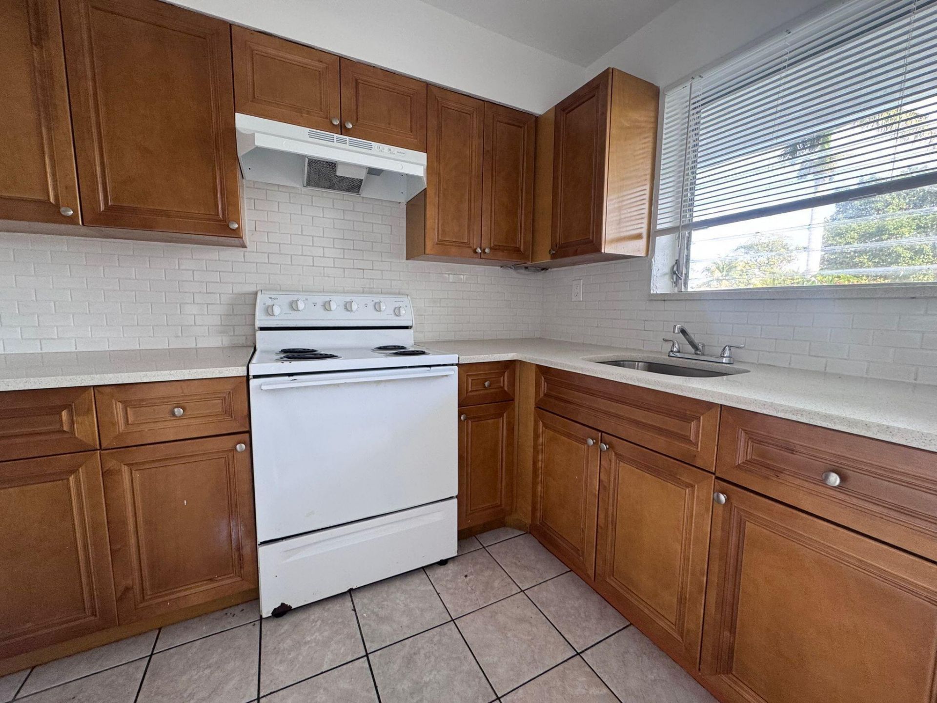 1251 W River Drive, Unit 3, Margate, FL 33063 Photo