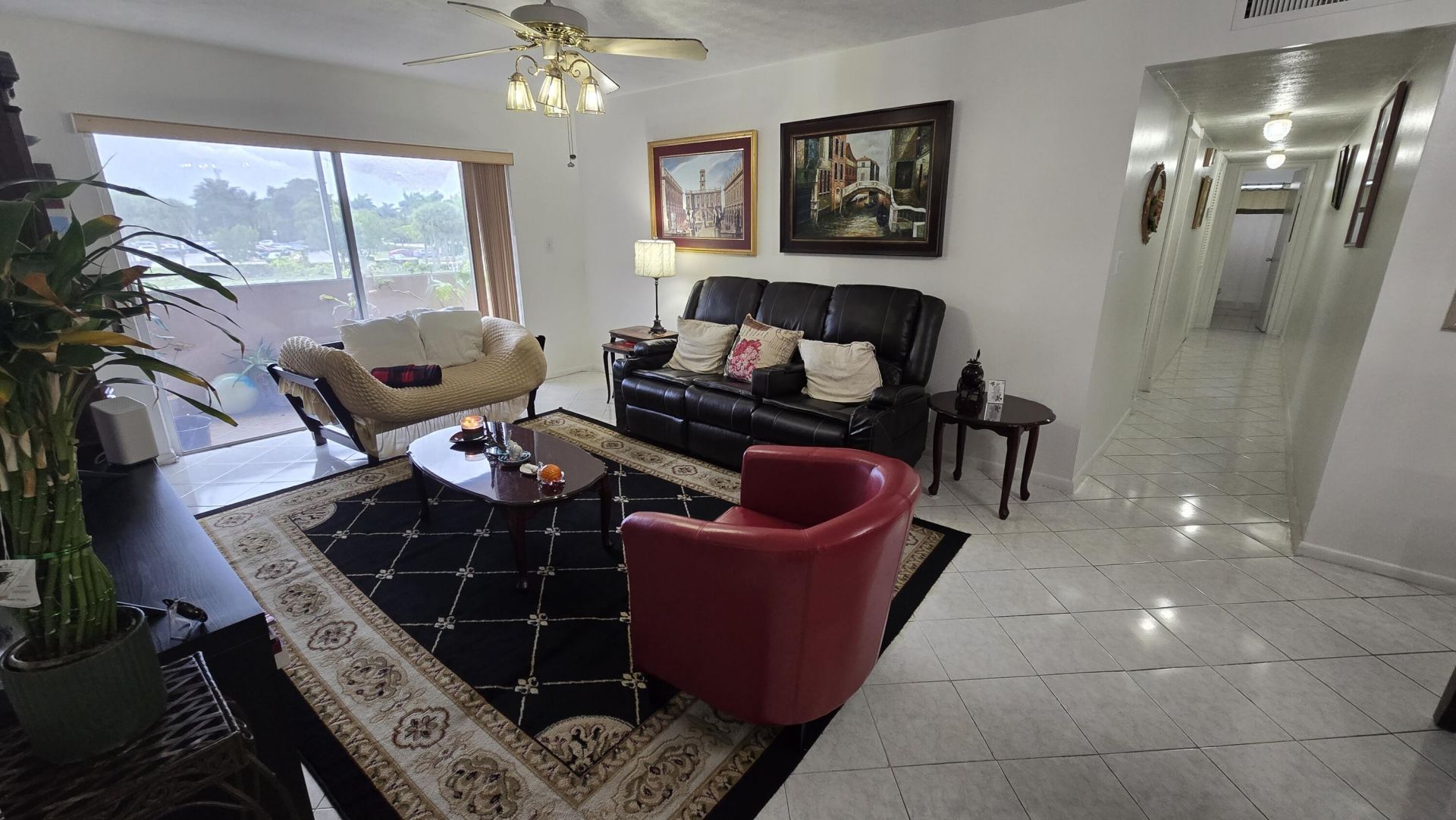 1200 Tallwood Avenue, Unit 305, Hollywood, FL 33021 Photo