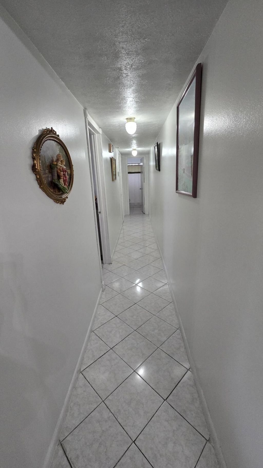 1200 Tallwood Avenue, Unit 305, Hollywood, FL 33021 Photo