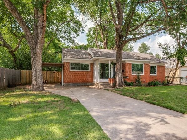 913 W Inwood Drive, Arlington, TX 76013