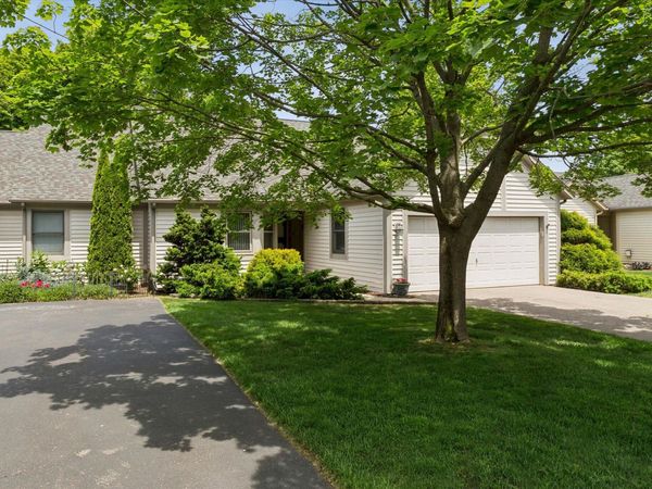 2443 Shoreham Highlands Street, St. Joseph, MI 49085