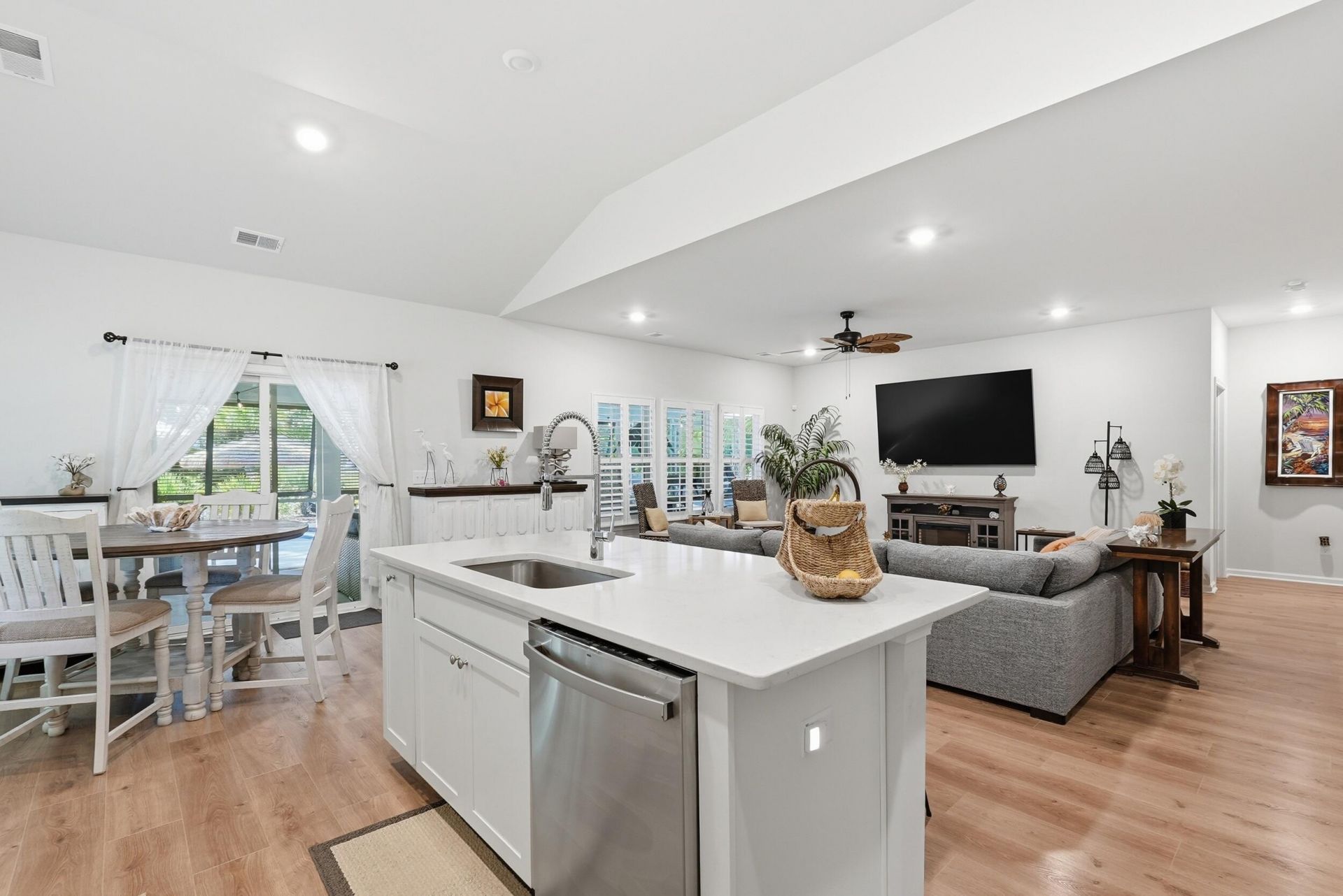 3198 Great Egret Drive Photo 13