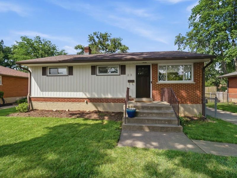 23 Potowatomie Trail, Milford, OH 45150 Photo 1