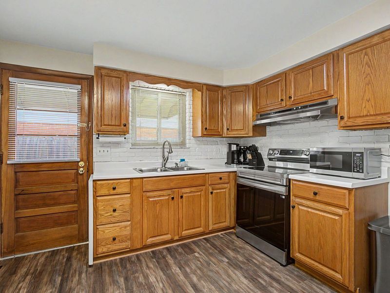 1428 Beaver Creek Lane, Kettering, OH 45429 Photo 8