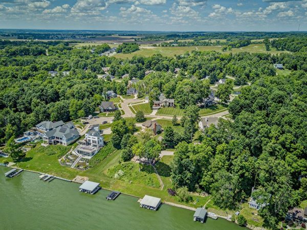 147 Quailrun Road, Thornville, OH 43076