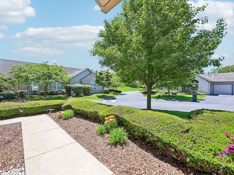 5614 Brickstone Place, Unit 8, Hilliard, OH 43026 Photo 32