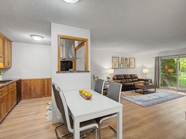 4045 Hodgson Road, Unit 107, Shoreview, MN 55126