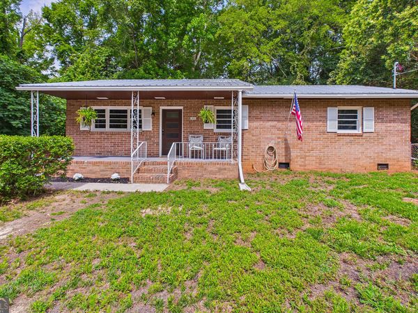 910 Perry Drive, Macon, GA 31217