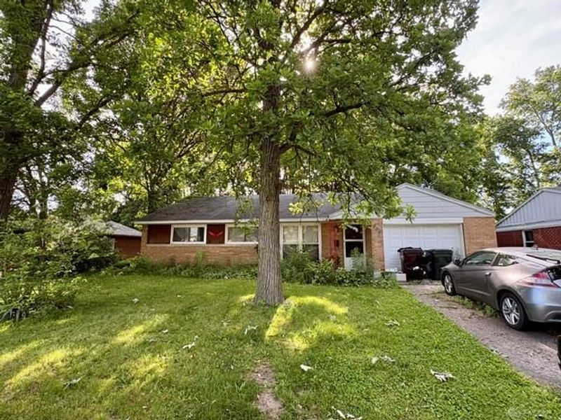 504 Kennison Avenue, New Carlisle, OH 45344 Photo 2