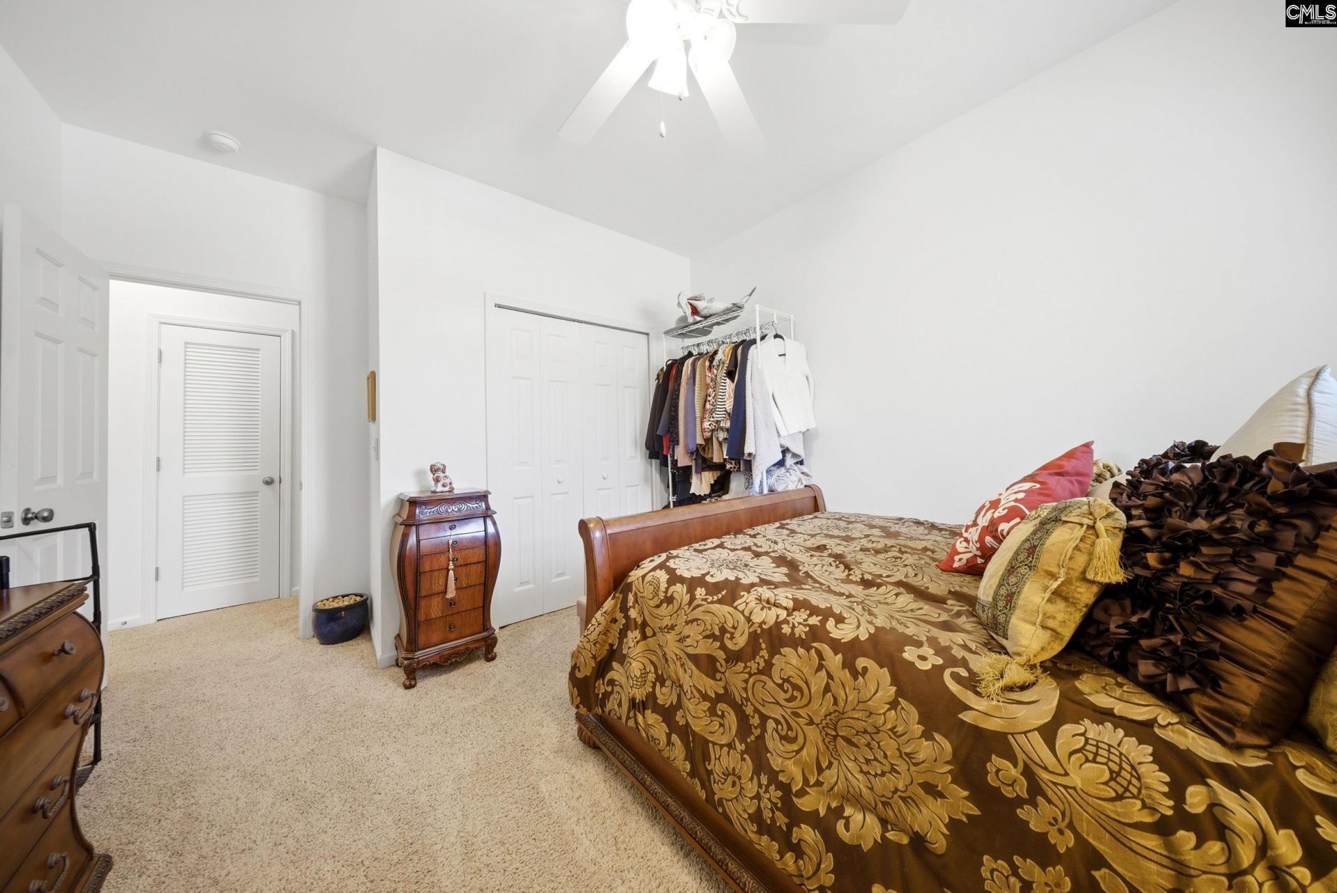 137 Wescott Place  Photo 32