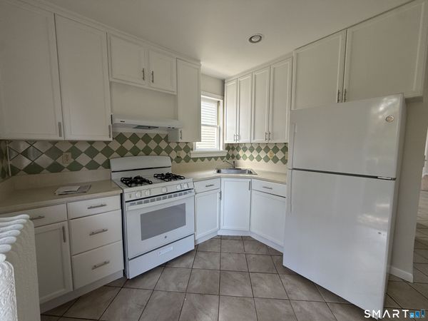 5 Daly , Unit 2nd floor, Stamford, CT 06902