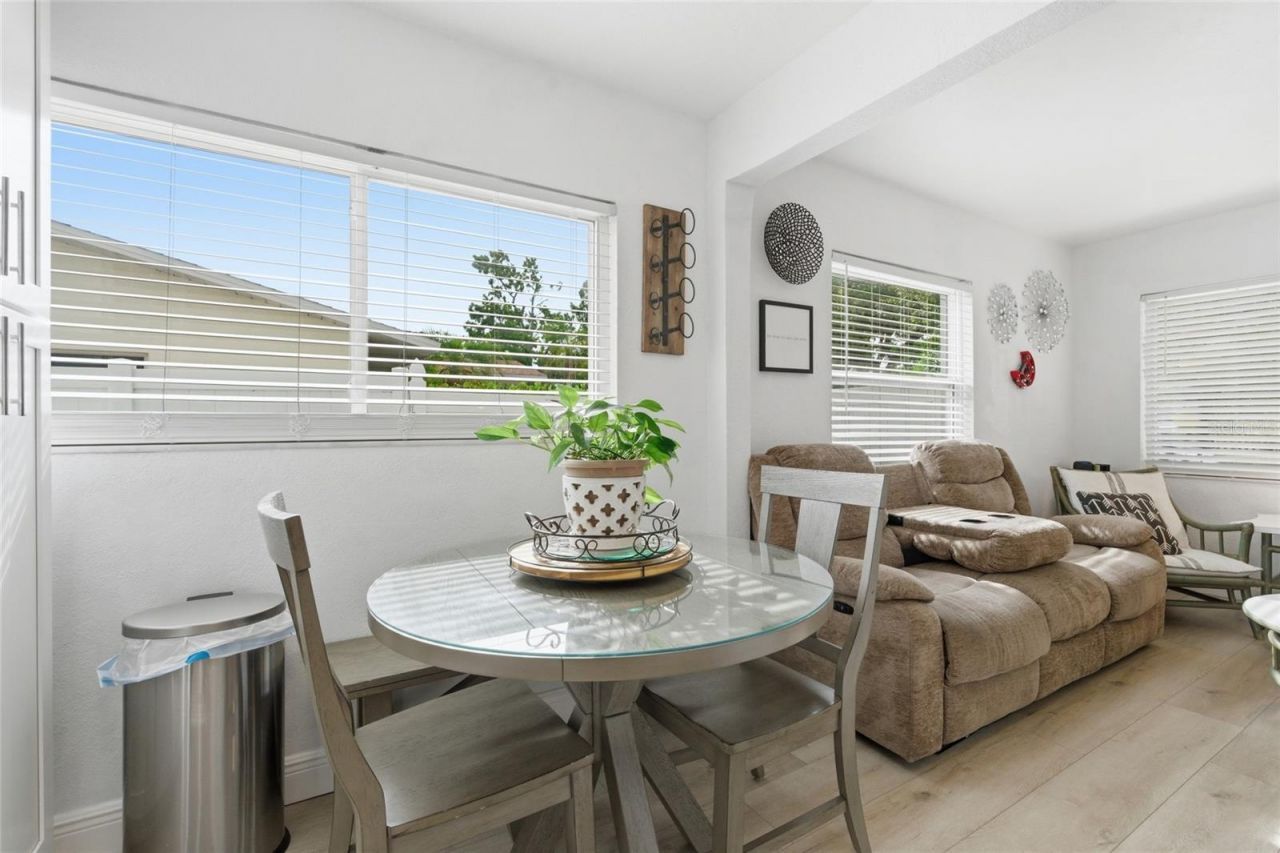 6810 4th Avenue N, Saint Petersburg, FL 33710 Photo