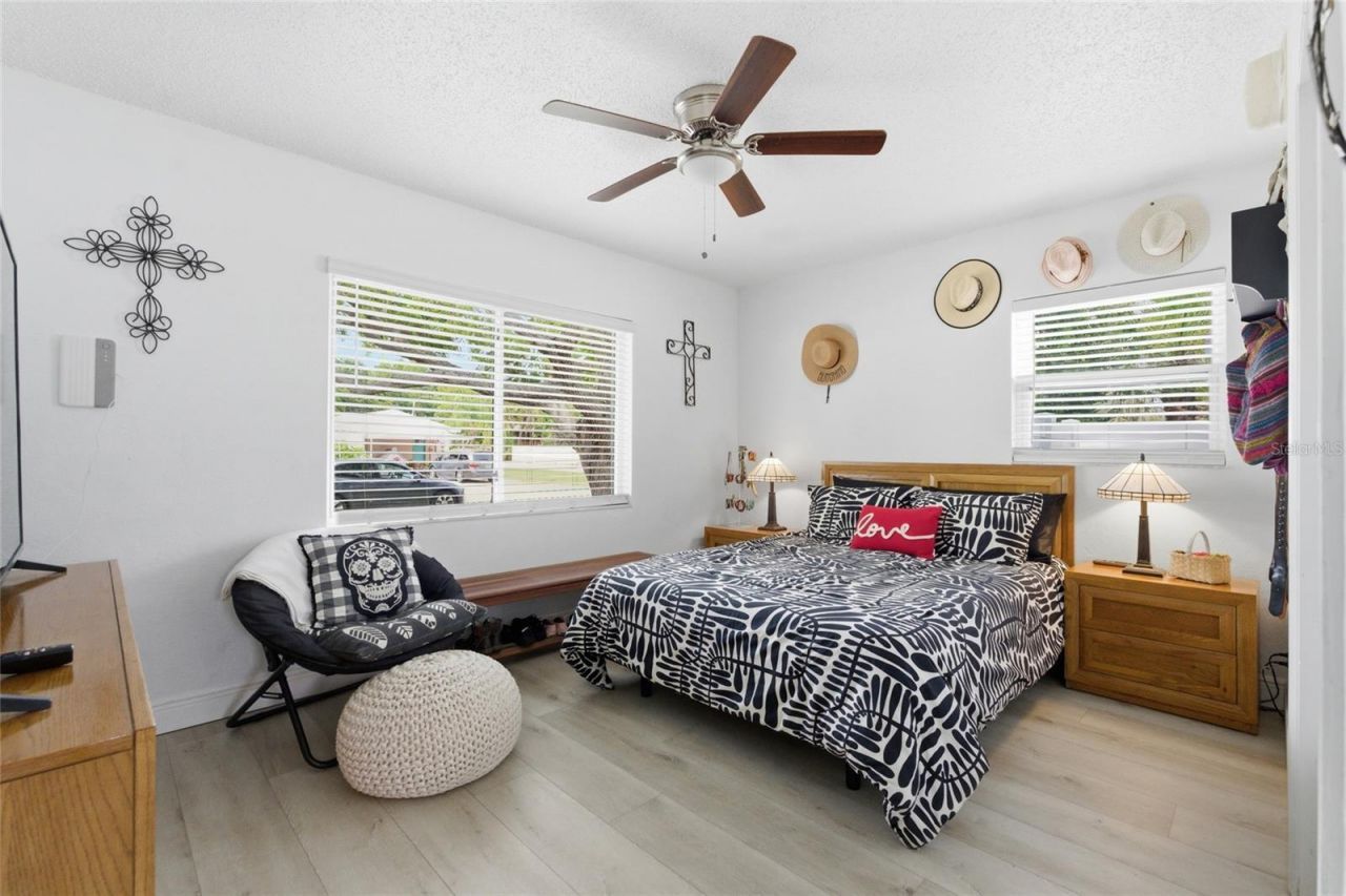 6810 4th Avenue N, Saint Petersburg, FL 33710 Photo