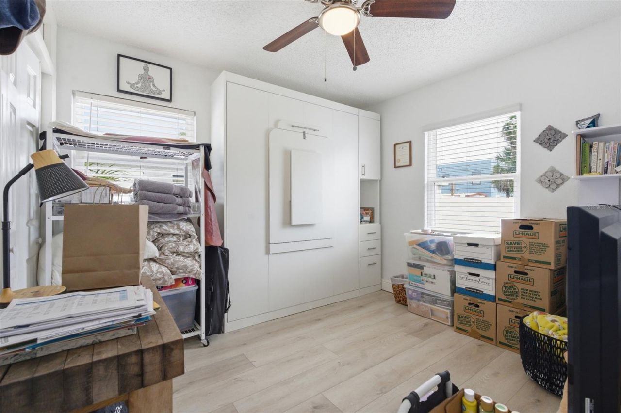 6810 4th Avenue N, Saint Petersburg, FL 33710 Photo