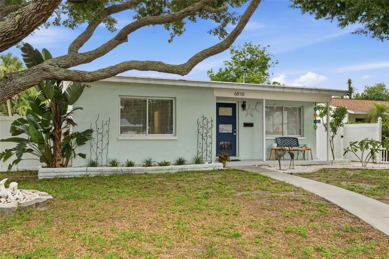 6810 4th Avenue N, Saint Petersburg, FL 33710 Photo