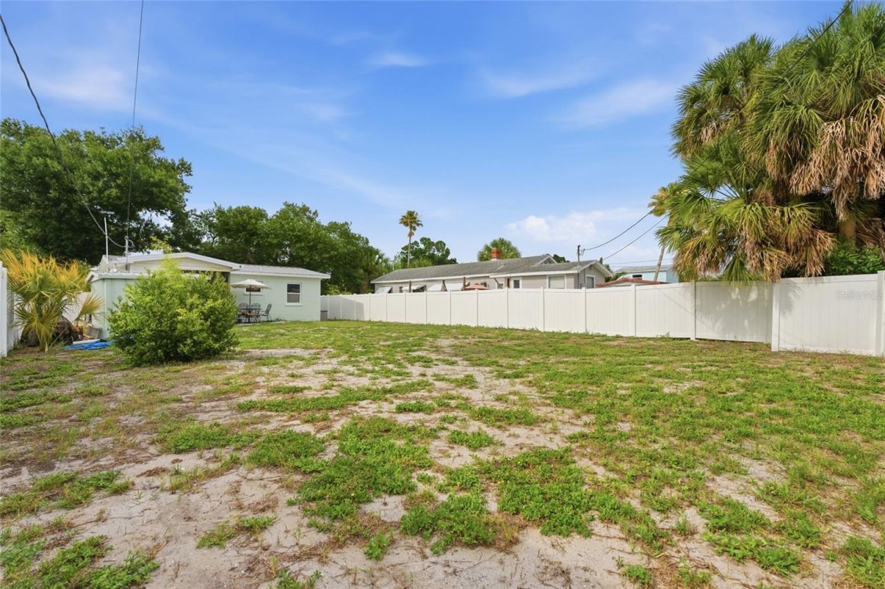6810 4th Avenue N, Saint Petersburg, FL 33710 Photo