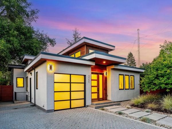 3751 El Centro Street , Palo Alto, CA 94306