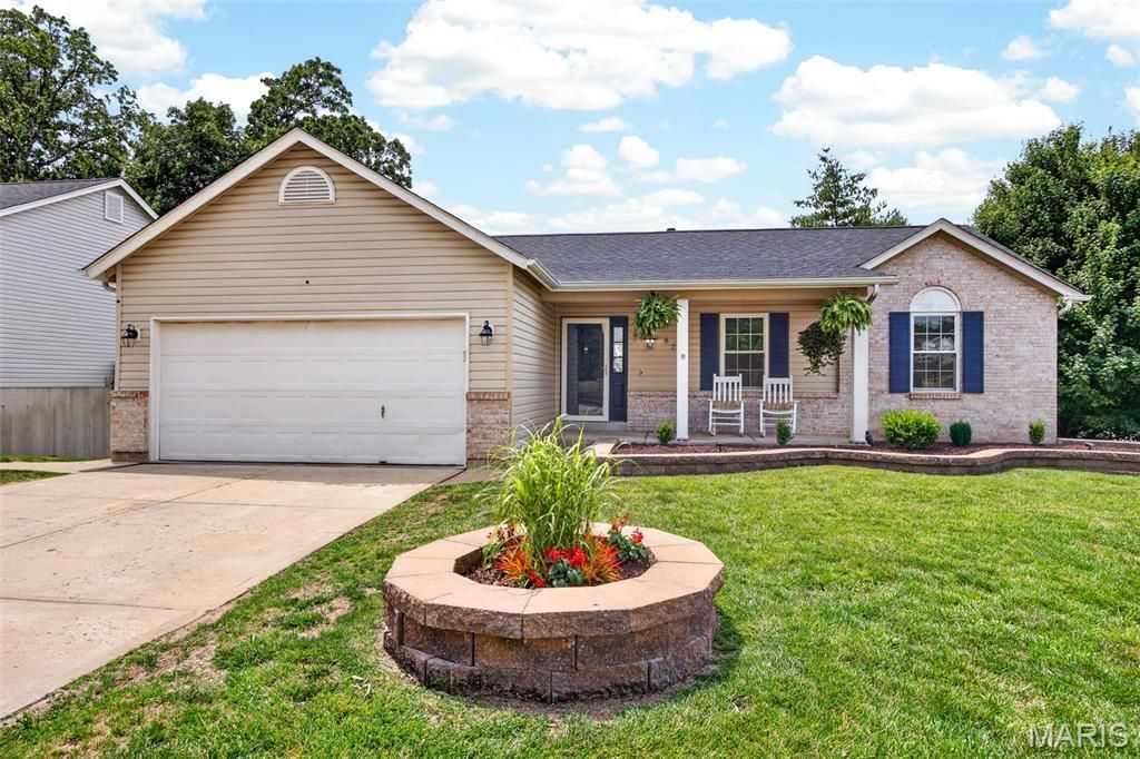 828 Sherwood Forest Court, O Fallon, MO 63366 Main Photo