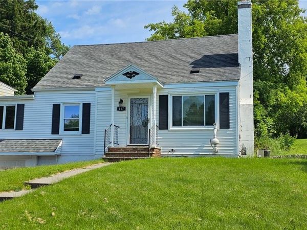 117 KIMBERLY Dr W, Syracuse, NY 13219