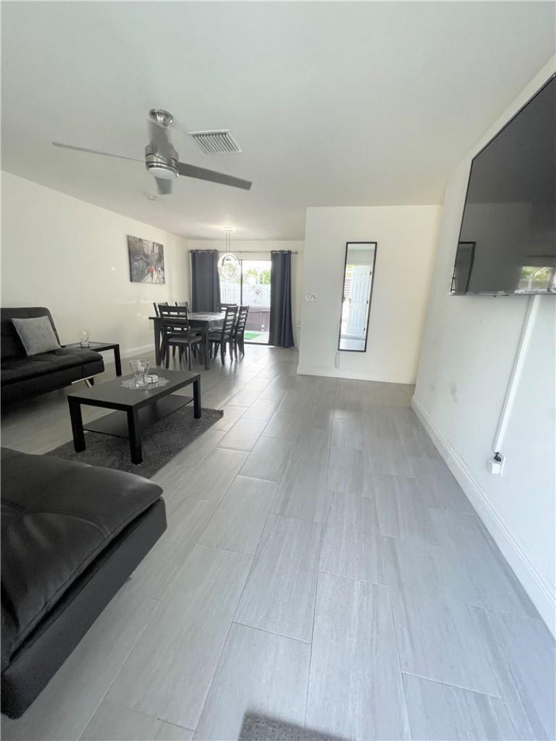 4174 SW 51st Street, Unit 2, Fort Lauderdale, FL 33314 Photo