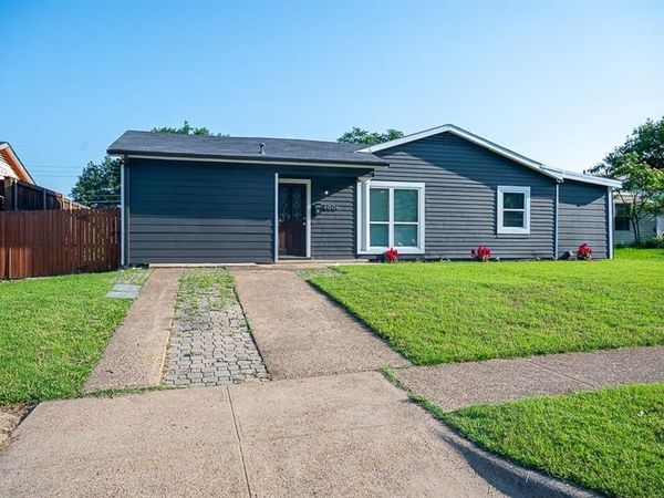 4006 June Drive , Dallas, TX 75211