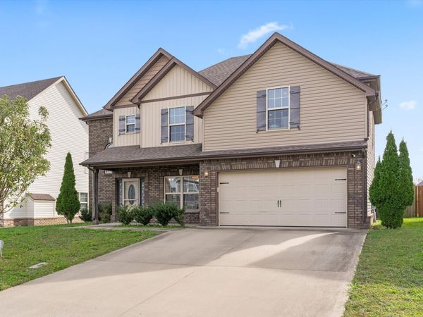 1265 Winterset Dr, Clarksville, TN 37040