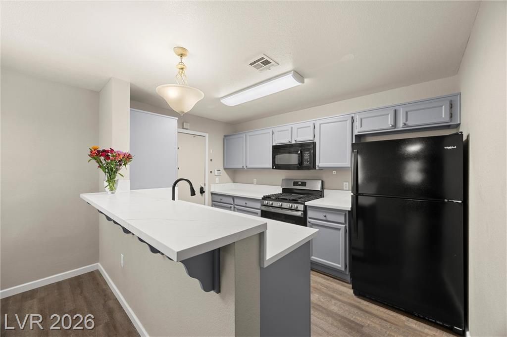 8452 Boseck Drive, Unit 154, Las Vegas, NV 89145 Main Photo