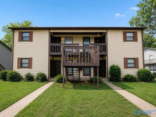 6208 Friar Tuck Drive NW, Huntsville, AL 35806