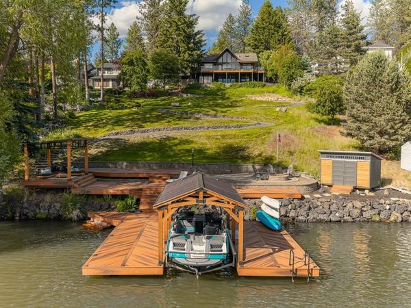 12911 W Shore Rd, Nine Mile Falls, WA 99026