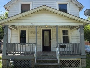 823 W 17th Street, Lorain, OH 44052