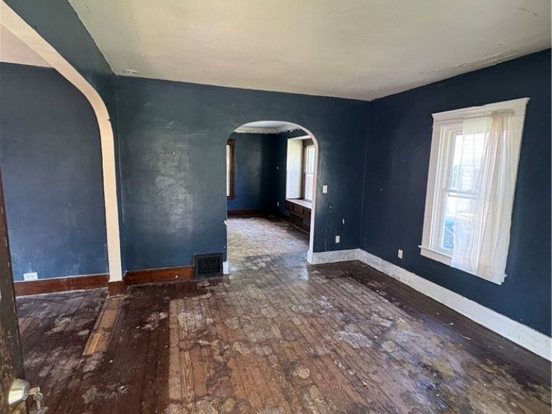 823 W 17th Street, Lorain, OH 44052 Photo 2