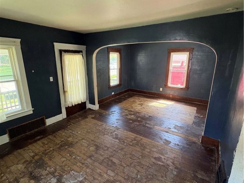 823 W 17th Street, Lorain, OH 44052 Photo 5