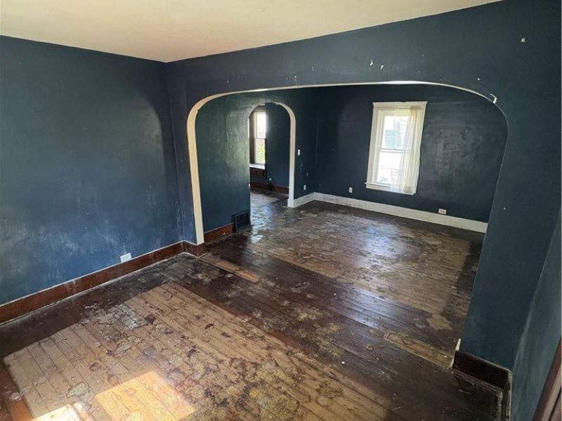 823 W 17th Street, Lorain, OH 44052 Photo 6