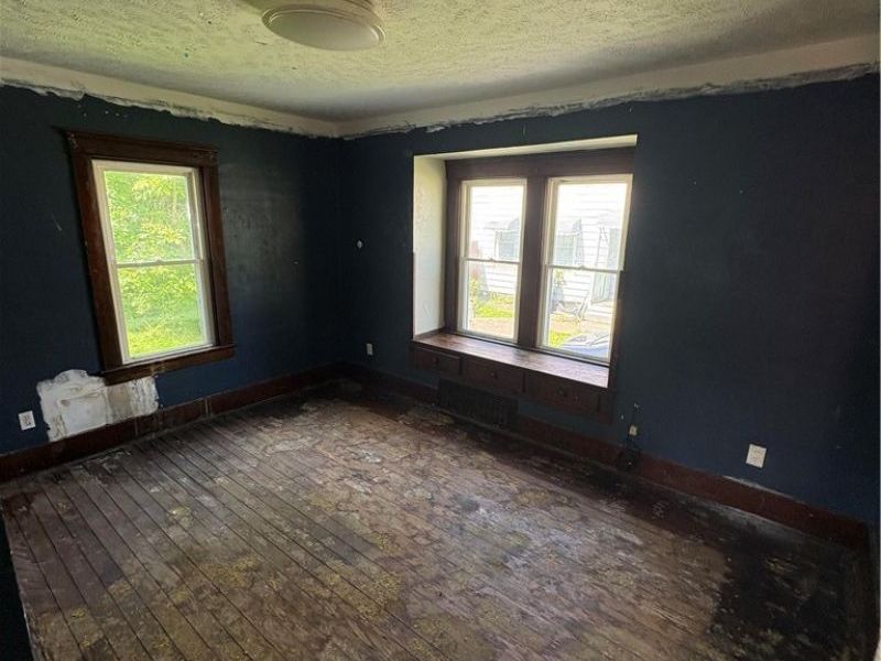 823 W 17th Street, Lorain, OH 44052 Photo 9