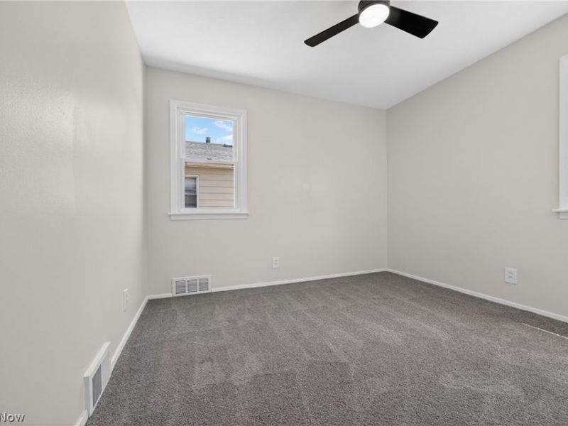 11709 Guardian Boulevard, Cleveland, OH 44135 Photo 10