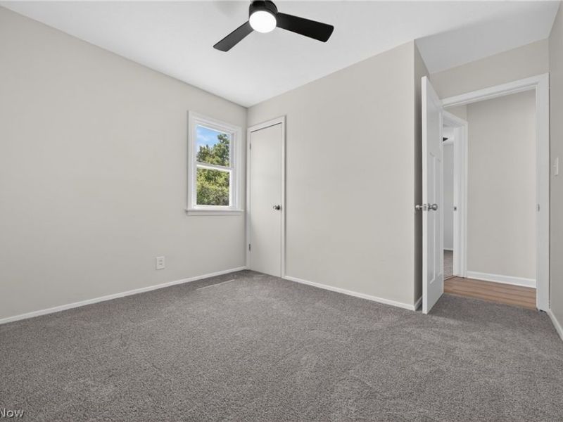 11709 Guardian Boulevard, Cleveland, OH 44135 Photo 12