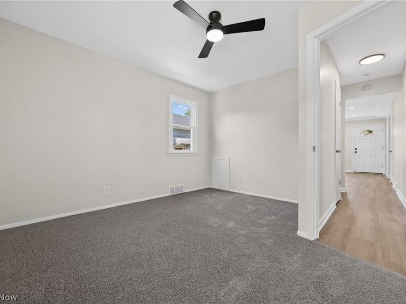 11709 Guardian Boulevard, Cleveland, OH 44135 Photo 13
