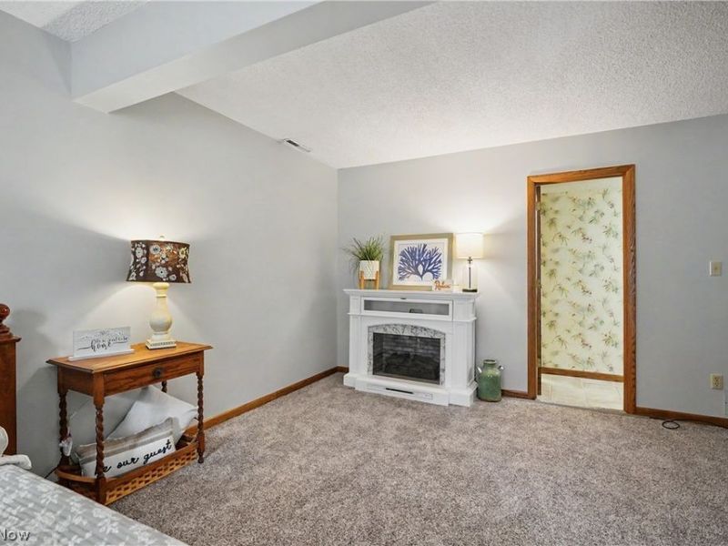 1904 Indian Hills Trail, Akron, OH 44313 Photo 18