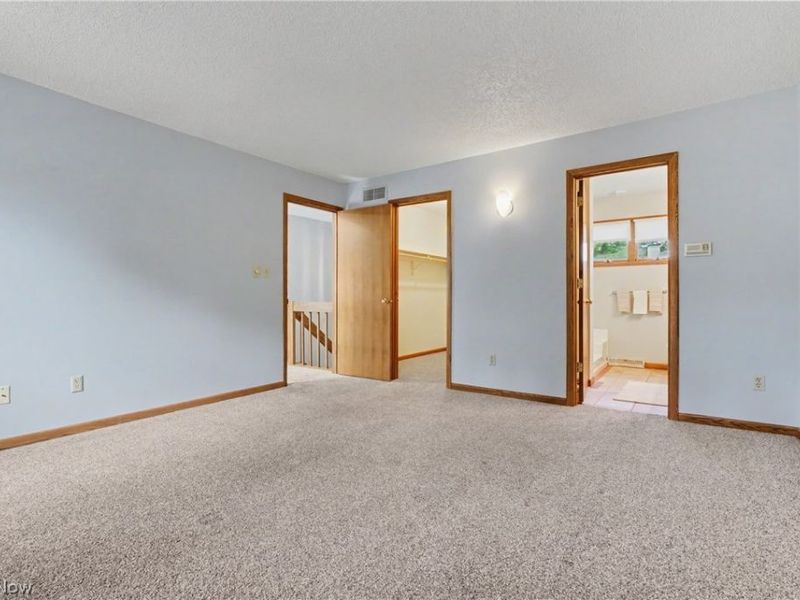 1904 Indian Hills Trail, Akron, OH 44313 Photo 23