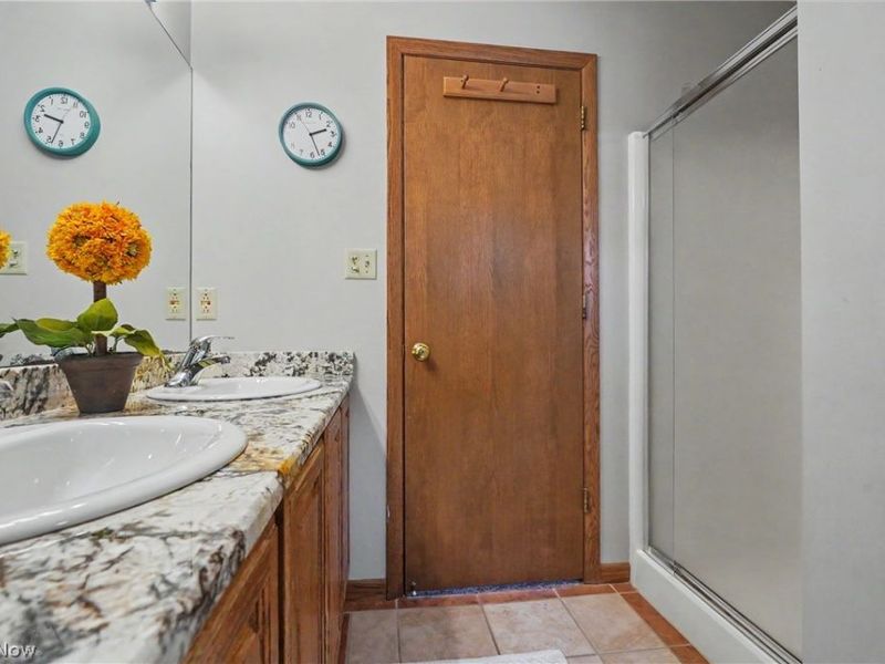 1904 Indian Hills Trail, Akron, OH 44313 Photo 25