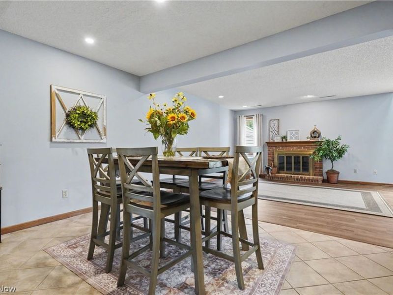1904 Indian Hills Trail, Akron, OH 44313 Photo 5