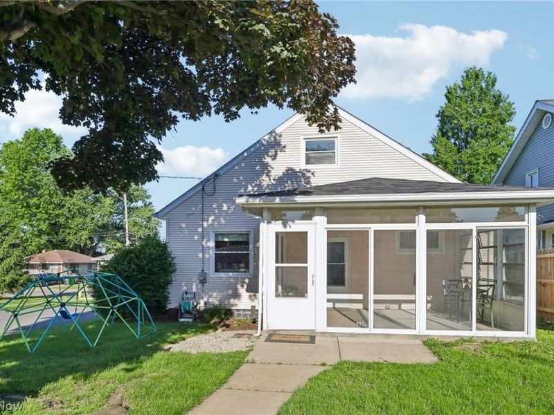 225 24th Street NW, Barberton, OH 44203 Photo 36