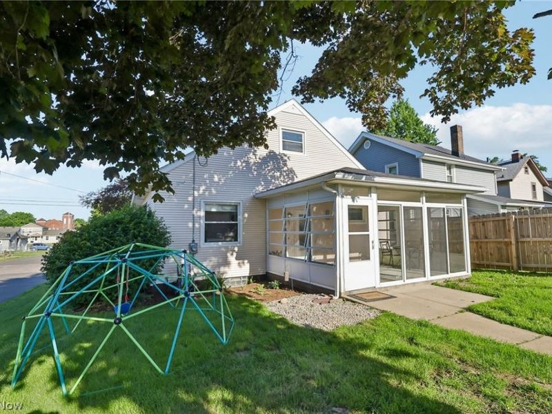 225 24th Street NW, Barberton, OH 44203 Photo 37
