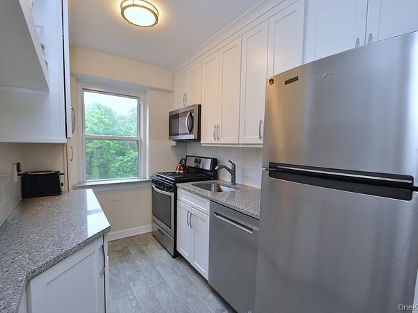235 Garth Road , Unit A5B, Scarsdale, NY 10583