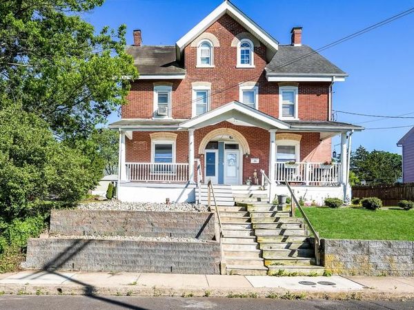 68 E FAIRVIEW AVENUE, SELLERSVILLE, PA 18960