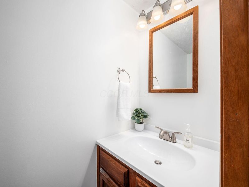 3711 Lifford Court, Columbus, OH 43221 Photo 15