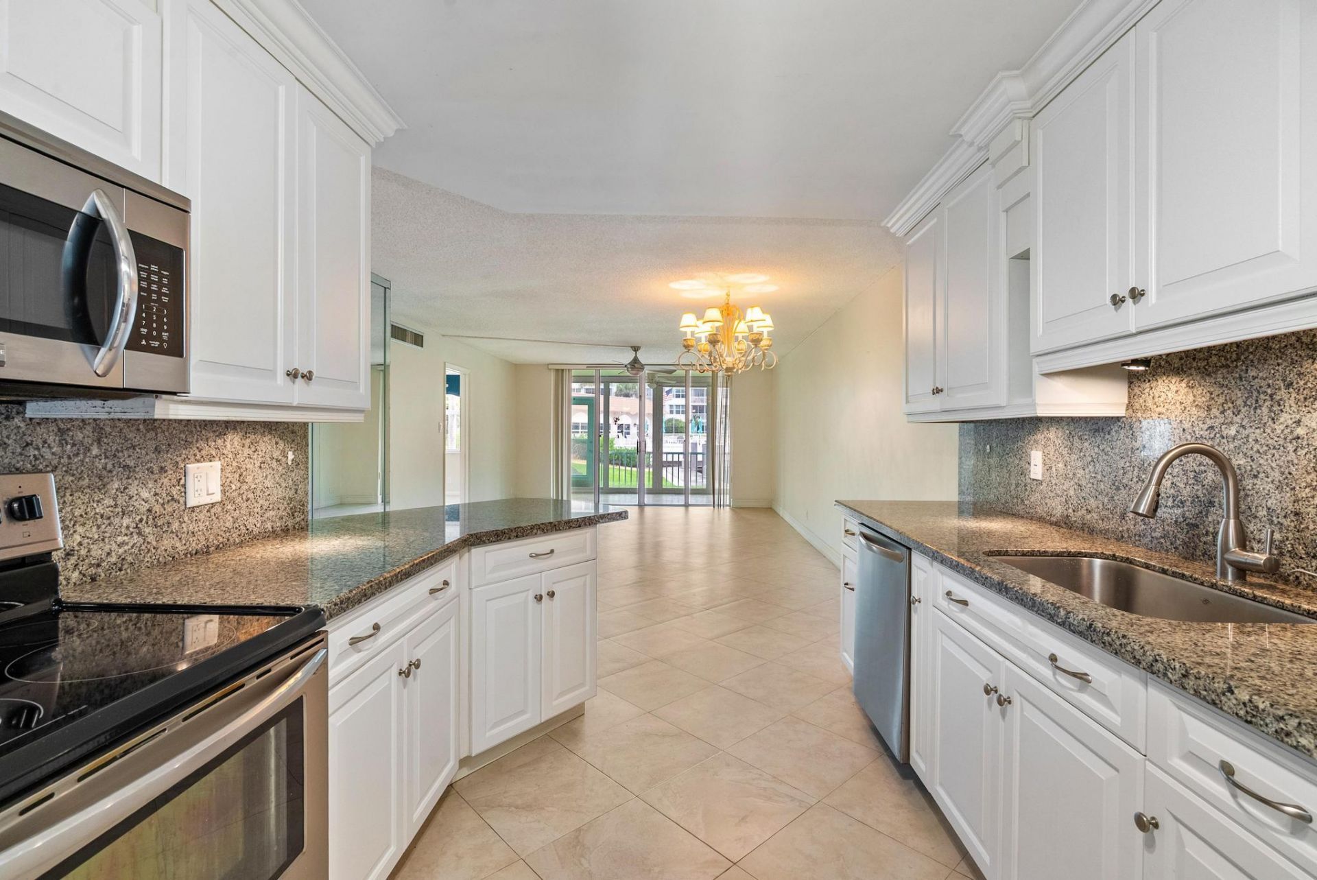 911 Gardenia Drive, Unit 153, Delray Beach, FL 33483 Photo