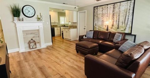 233 Birch, Roseville, CA 95678 Photo