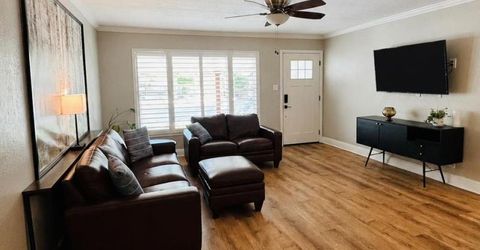 233 Birch, Roseville, CA 95678 Photo