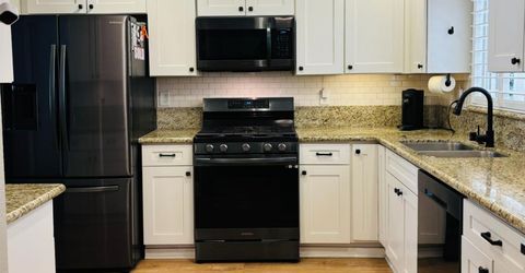 233 Birch, Roseville, CA 95678 Photo